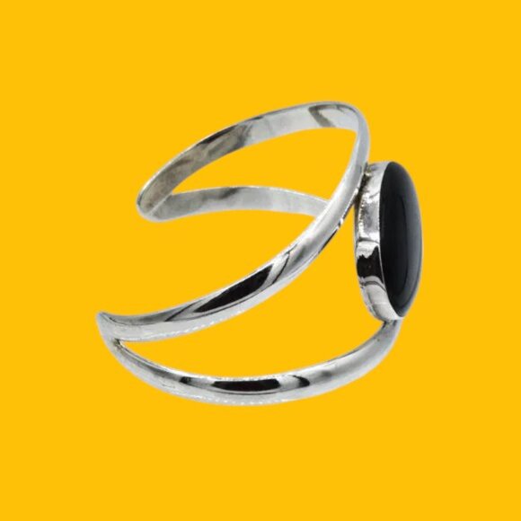 Vintage Sterling Silver Onyx Split Shank Cuff Bracelet - Picture 3 of 5